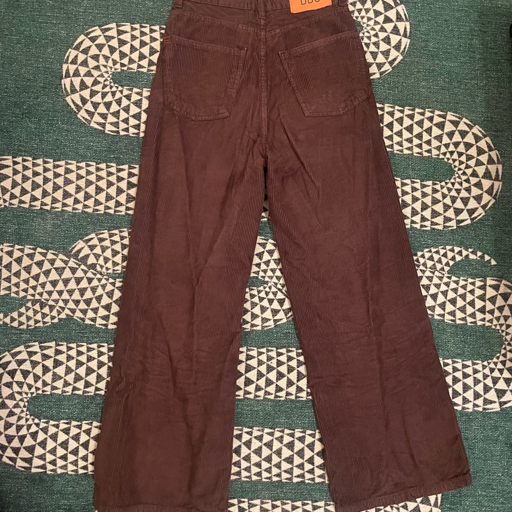 BDG high waisted wide leg 70s corduroy pant brown 26 - Picture 3 of 4